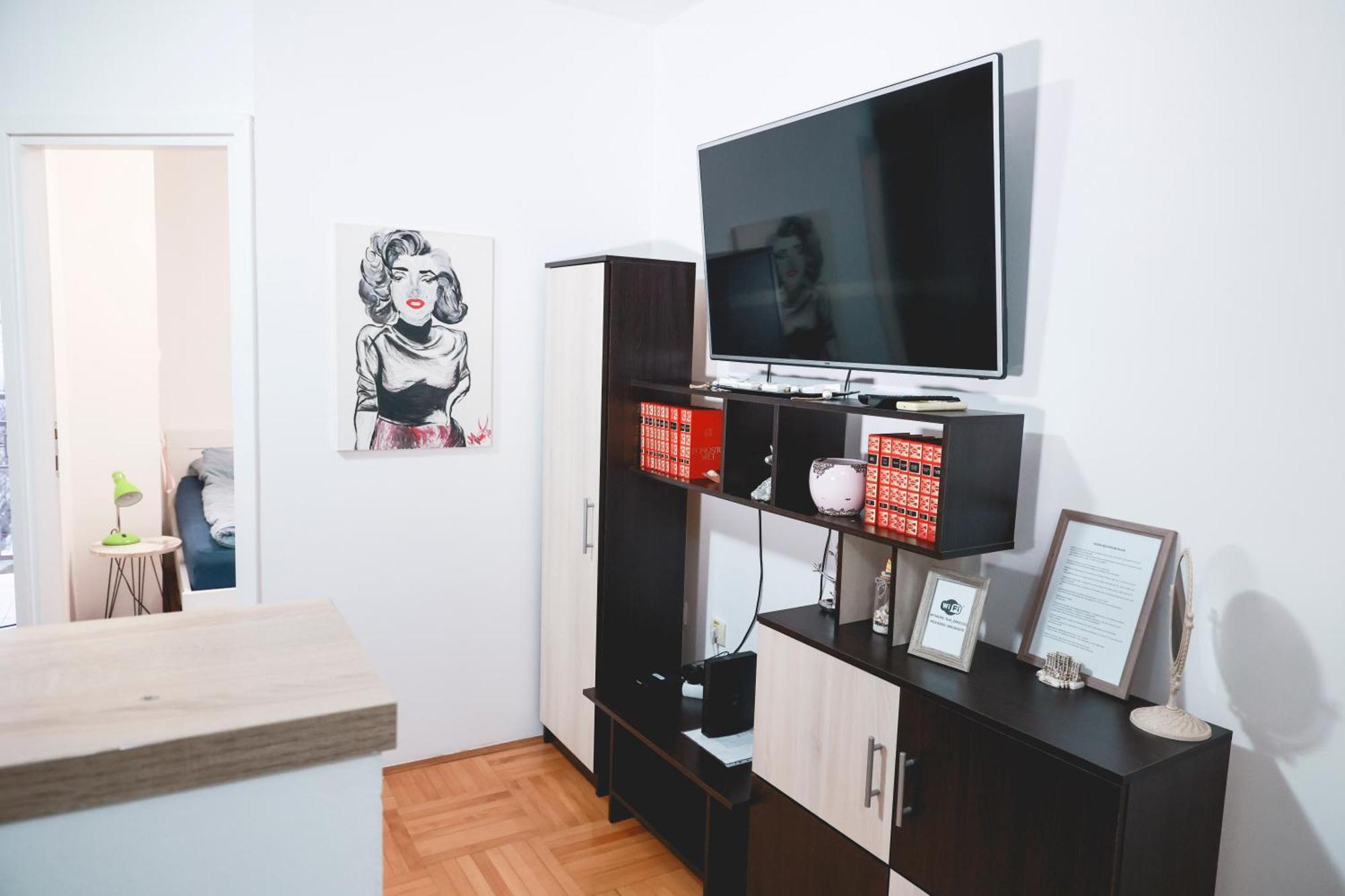 Lucasa Lägenhet Subotica Exteriör bild